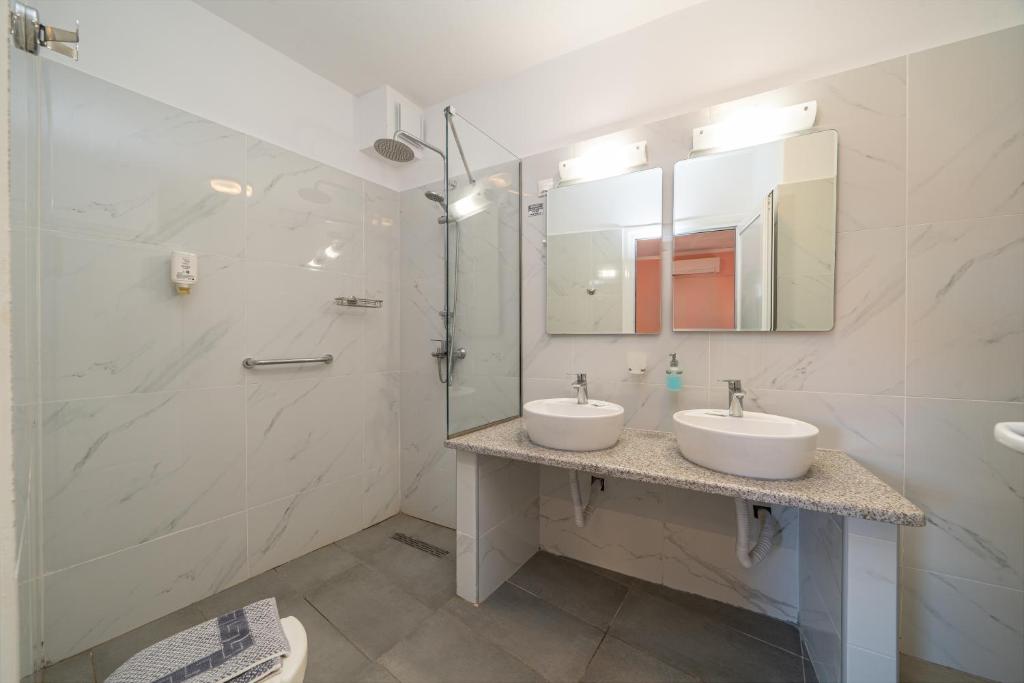 Ванная комната в Stella Hotel Apartments
