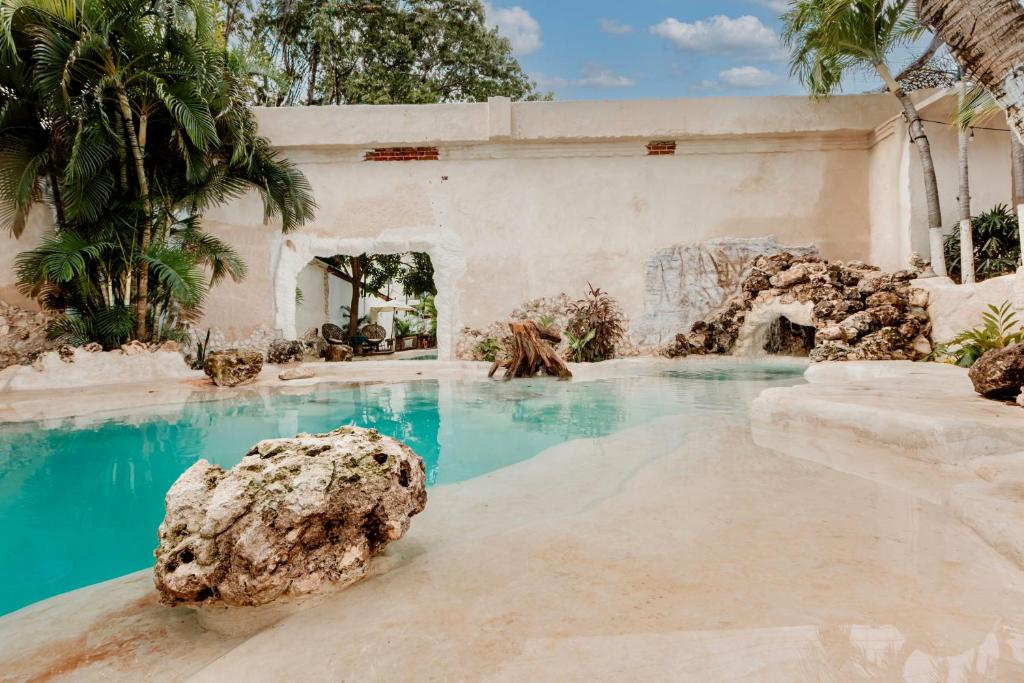 Bazén v ubytování Mezcal Hotel nebo v jeho okolí
