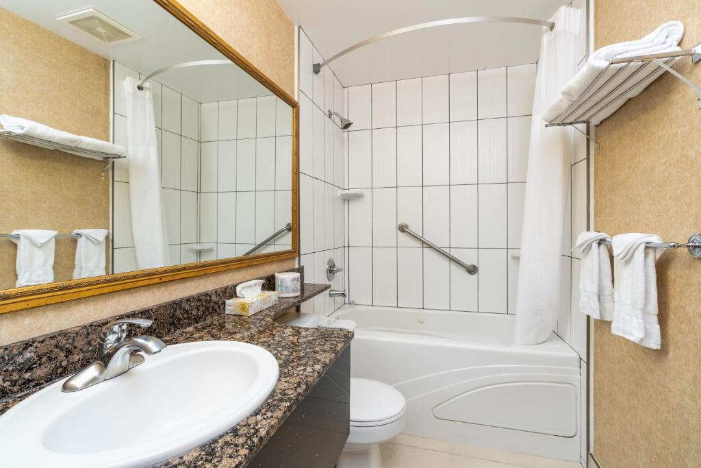 Quality Inn Downtown Inner Harbour - Resim 33