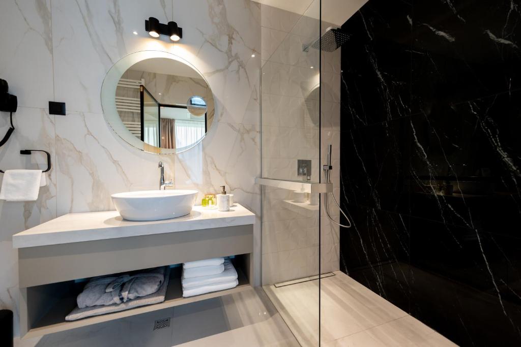 Koupelna v ubytování New Belgrade Premium Hotel