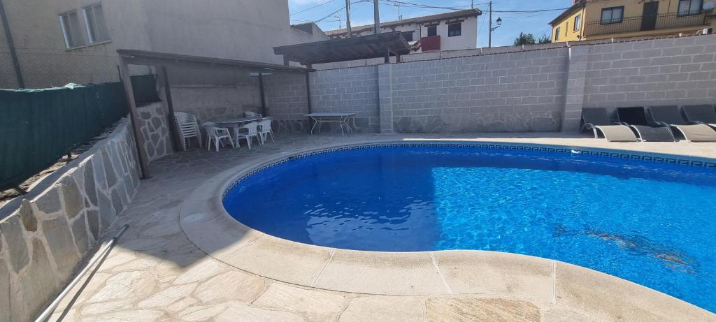 Bazén v ubytování La Casa de Tio Claudio nebo v jeho okolí