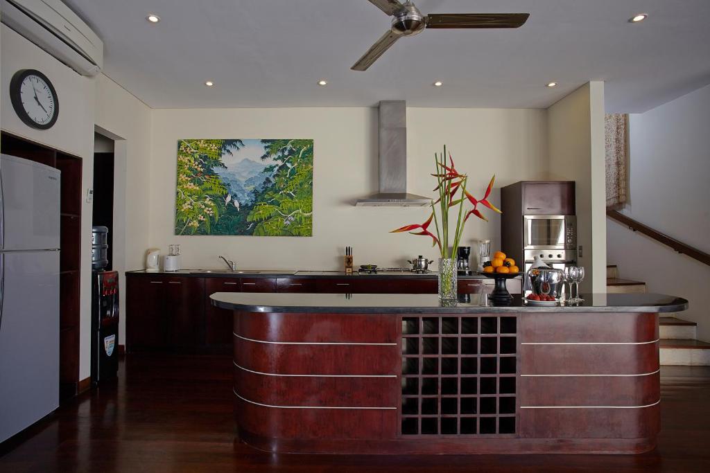 Temple Hill Residence Villa - 8