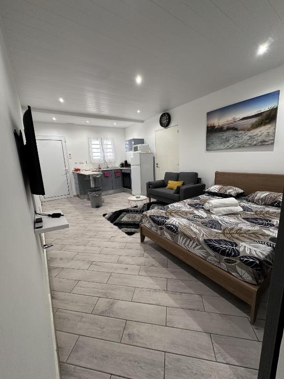Postel nebo postele na pokoji v ubytování La Villa Navidad