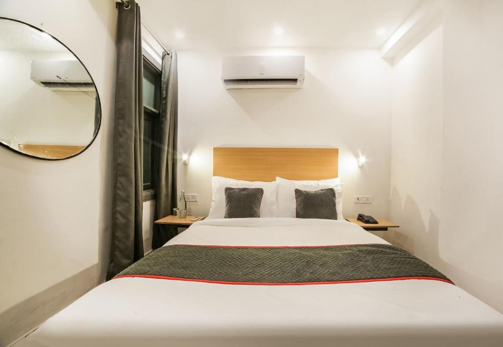 Postel nebo postele na pokoji v ubytování Super Hotel O Nawada Metro