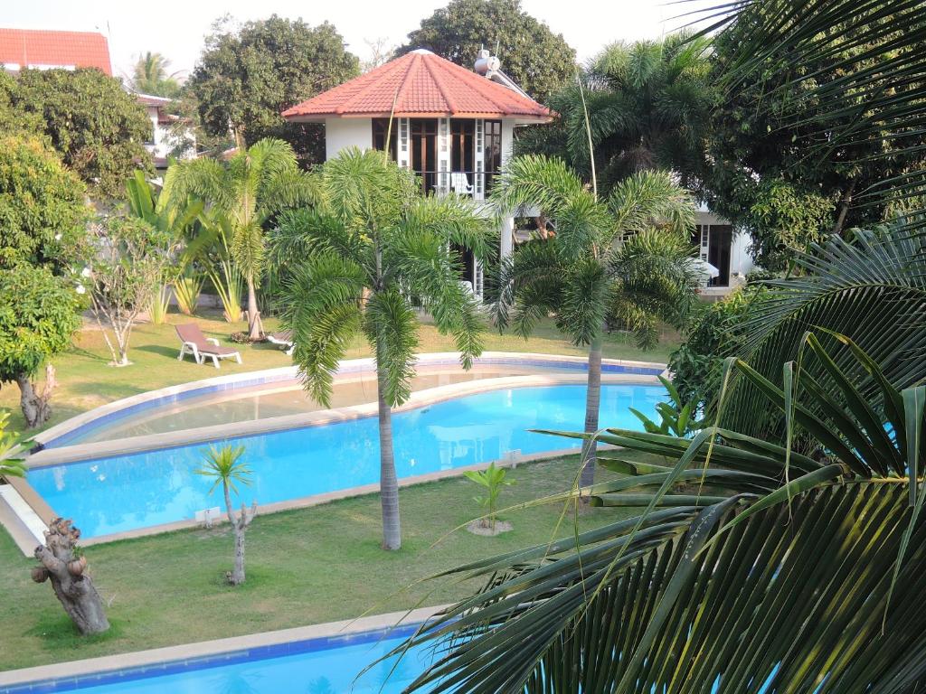 Bazén v ubytování Mango Spa & Resort nebo v jeho okolí