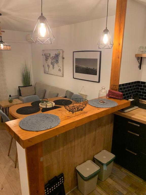 Posezení v ubytování acogedor apartamento 2 dormitorios