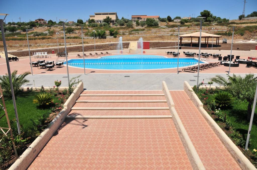 Bassein majutusasutuses Hotel Borgo Don Chisciotte või selle lähedal