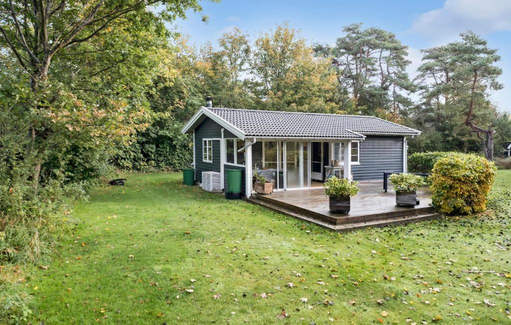 Zahrada ubytování Lovely Home In Sjællands Odde With Wifi