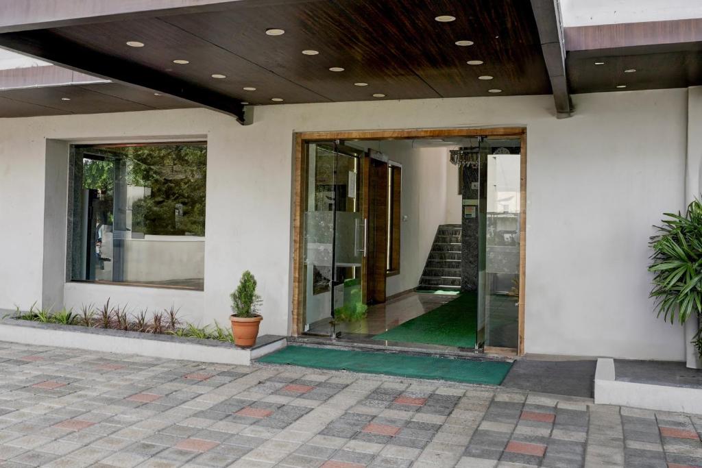 Exteriér nebo vchod ubytování Super Collection O Shirdi