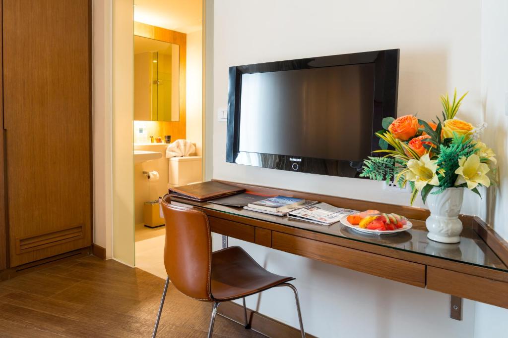 On 8 Sukhumvit Nana Bangkok by Compass Hospitality - Resim 27