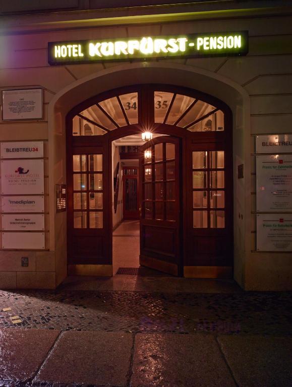 Fotografie z fotogalerie ubytování Kurfürst am Kurfürstendamm v Berlíně