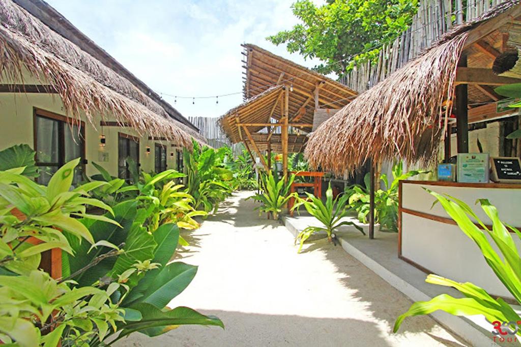 Κήπος έξω από το Mazawa Siargao