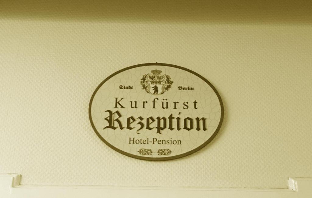 Certifikát, hodnocení, plakát nebo jiný dokument vystavený v ubytování Kurfürst am Kurfürstendamm