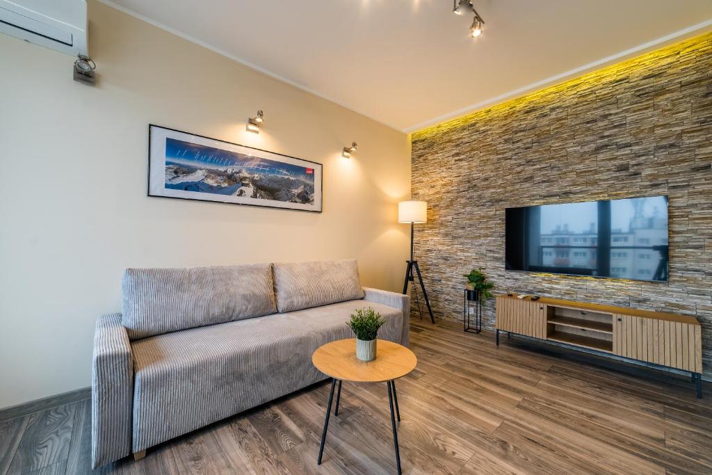 TV a/nebo společenská místnost v ubytování Malta Deluxe - AC - Parking - City View