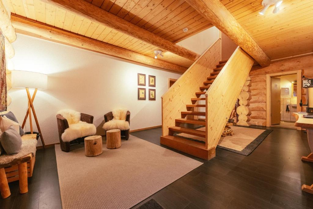 Istumisnurk majutusasutuses Standard 3 - Heiti Lodge