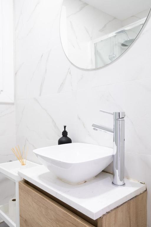 Fotografia z galérie ubytovania Apartamento NUEVO con encanto en SAGRADA FAMILIA v destinácii Barcelona