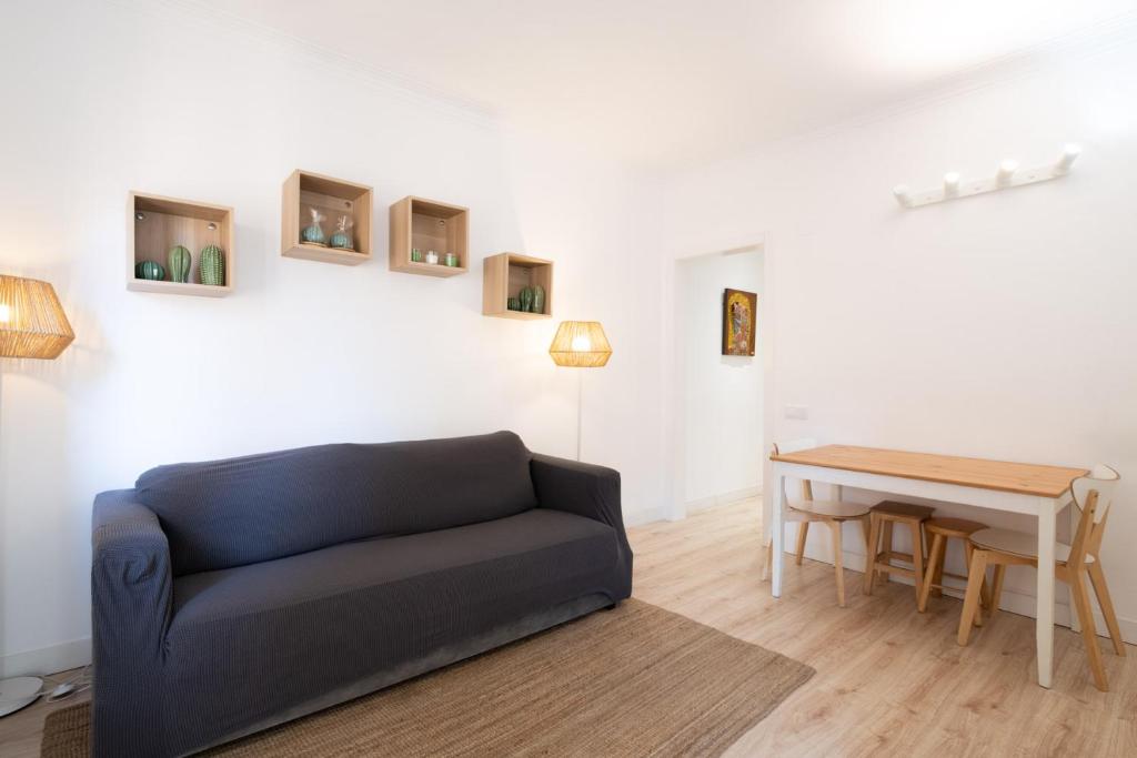 Posedenie v ubytovaní Apartamento NUEVO con encanto en SAGRADA FAMILIA