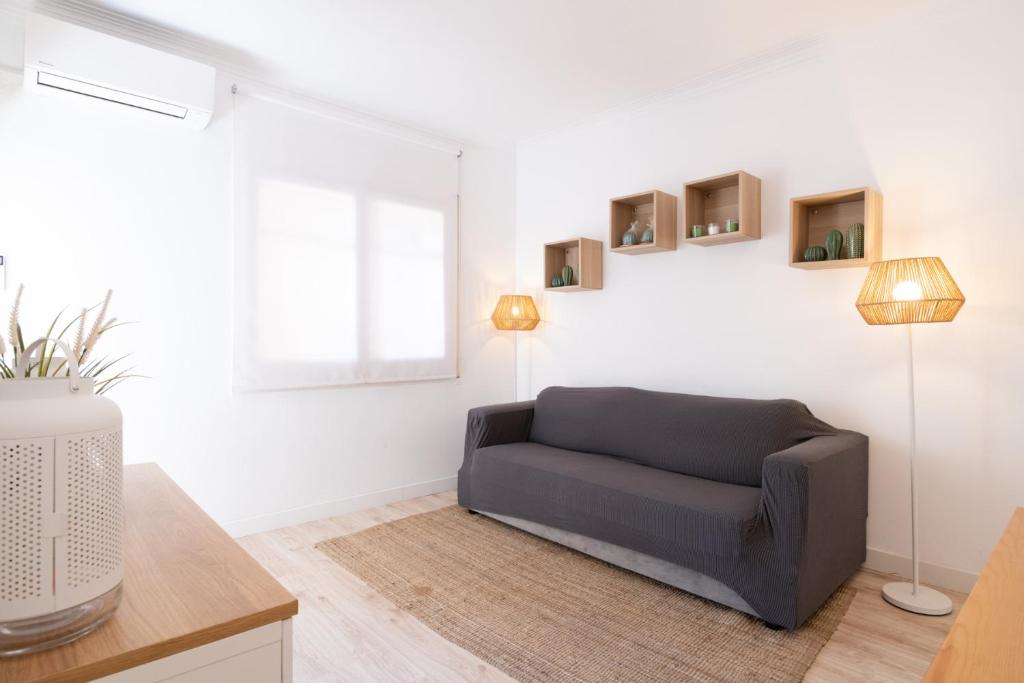 Posedenie v ubytovaní Apartamento NUEVO con encanto en SAGRADA FAMILIA