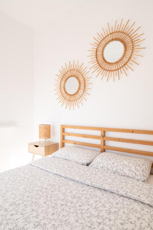 Posteľ alebo postele v izbe v ubytovaní Apartamento NUEVO con encanto en SAGRADA FAMILIA