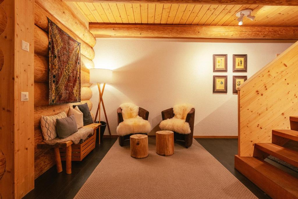 Posezení v ubytování Standard 4 - Heiti Lodge