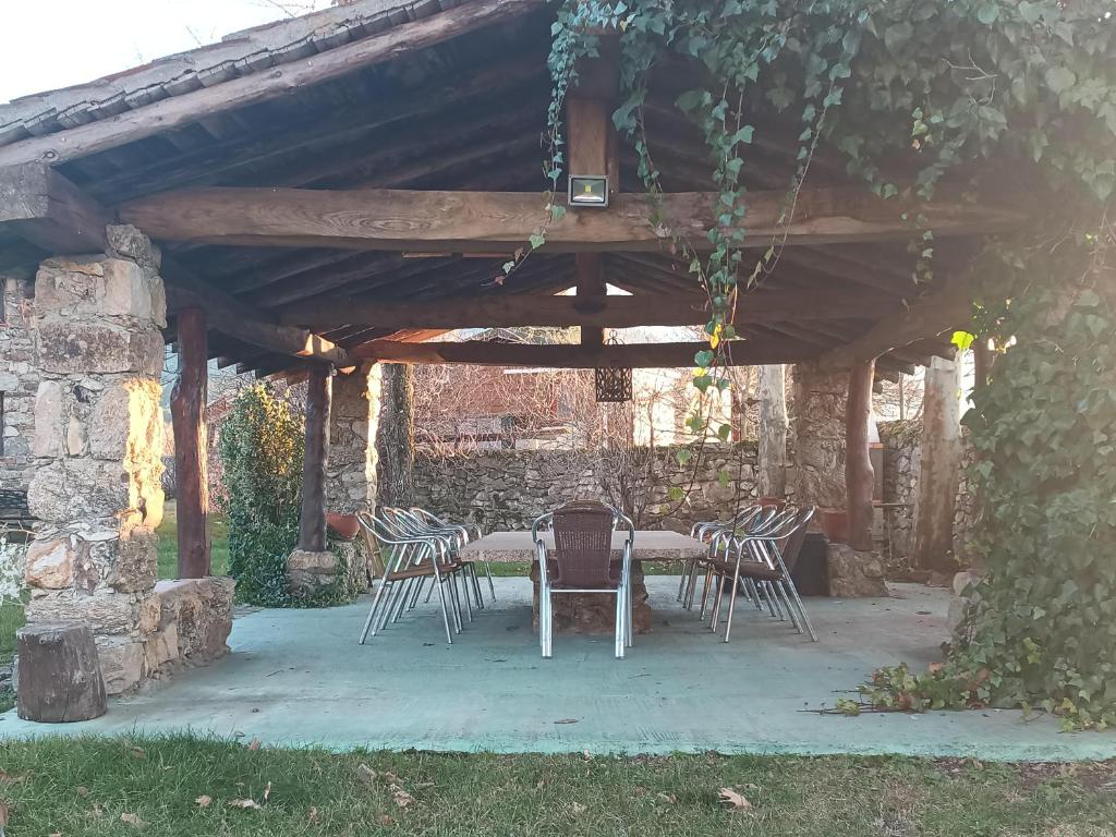 Vonkajšia záhrada v ubytovaní La cerca de la Mata, decerca