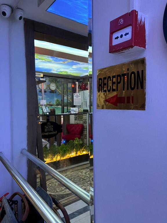 Vstupní hala nebo recepce v ubytování Şirinyer Elit Residance Apart Hotel