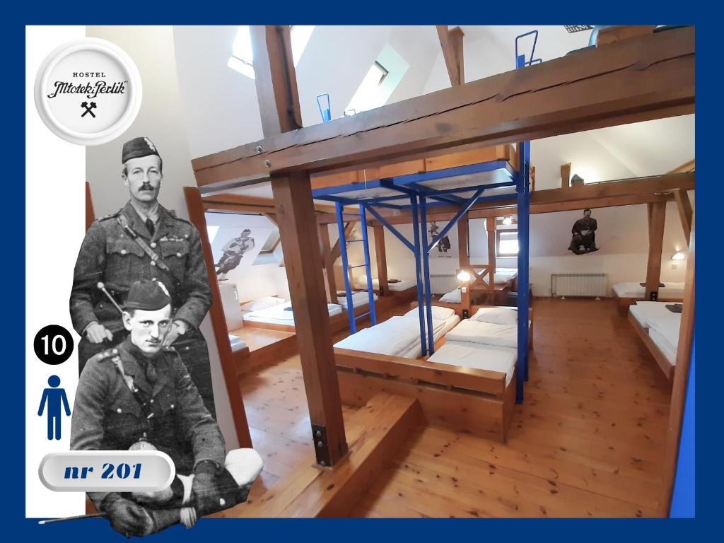 Postel nebo postele na pokoji v ubytování Hostel Młotek i Perlik