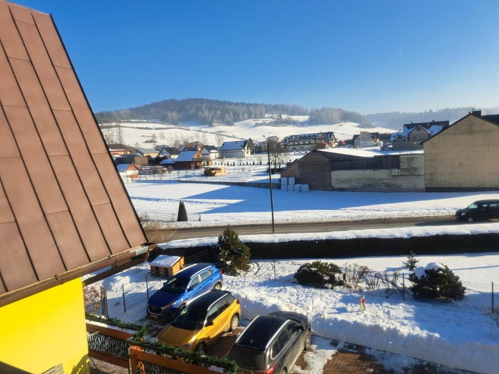 Výhľad na hory alebo výhľad na hory priamo z penziónu