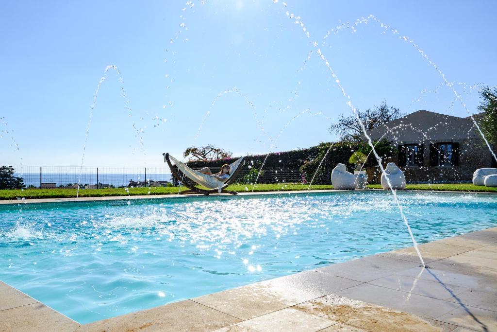 Bazén v ubytování Poggio Leano Boutique Hotel nebo v jeho okolí