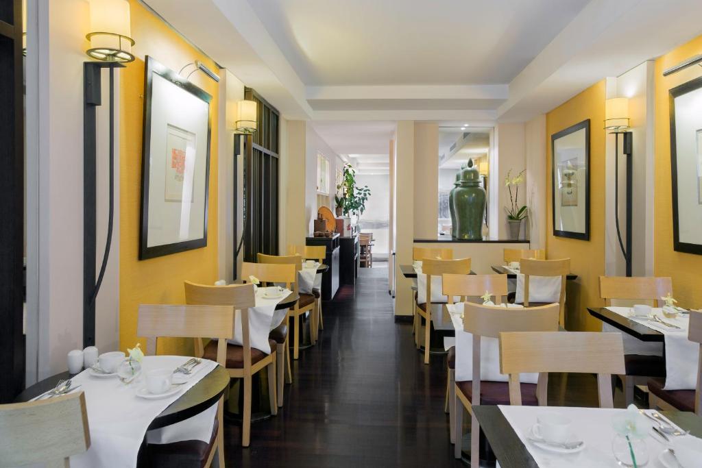 Restaurace v ubytování Jade Manotel