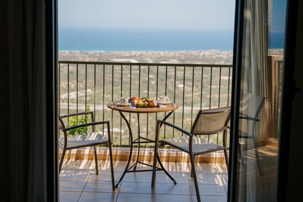 Village Heights Resort - 6