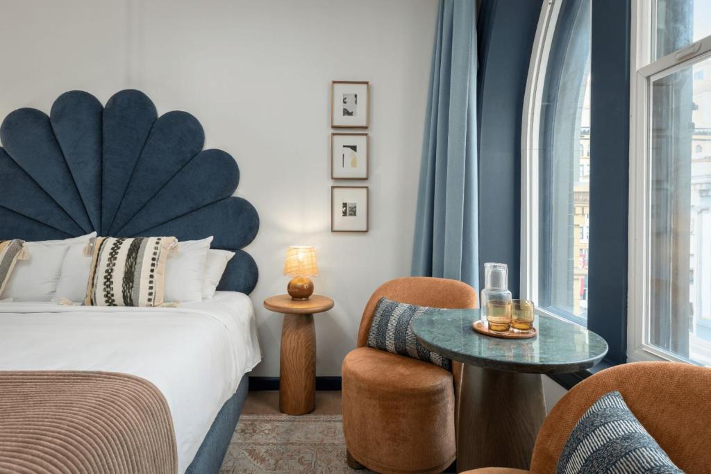 Granger Hotel San Diego Downtown Gaslamp Quarter, a Member of Design Hotels photo