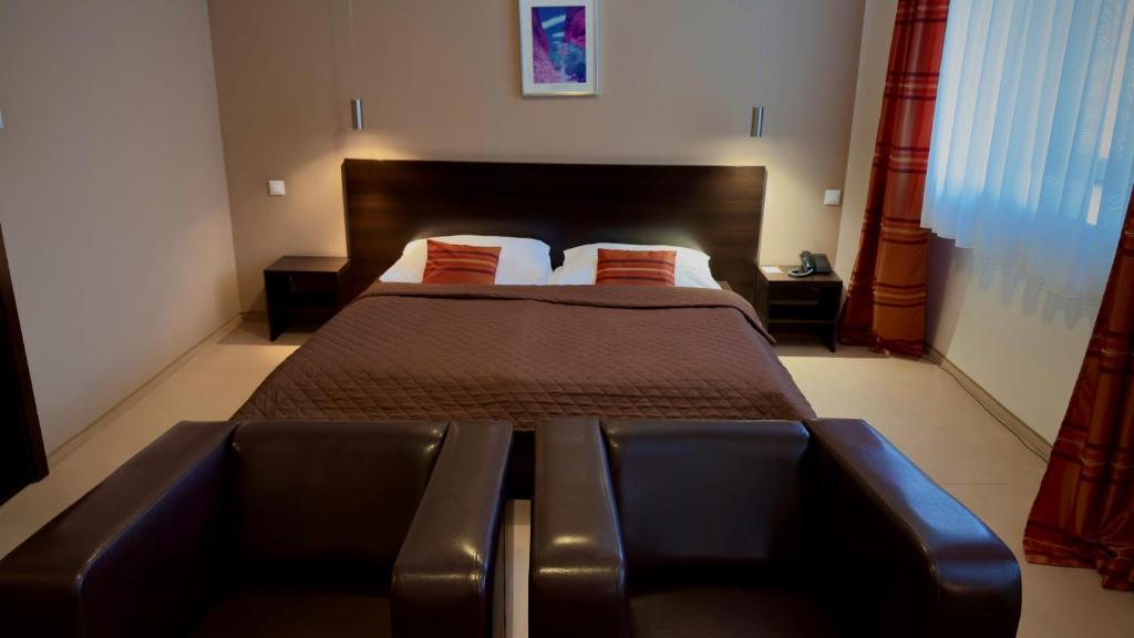 Aston Hotel - Resim 4