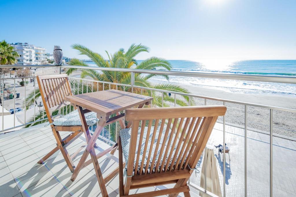 InSitges Sant Sebastia's Beach - Standaard Appartement Met Uitzicht Op Zee