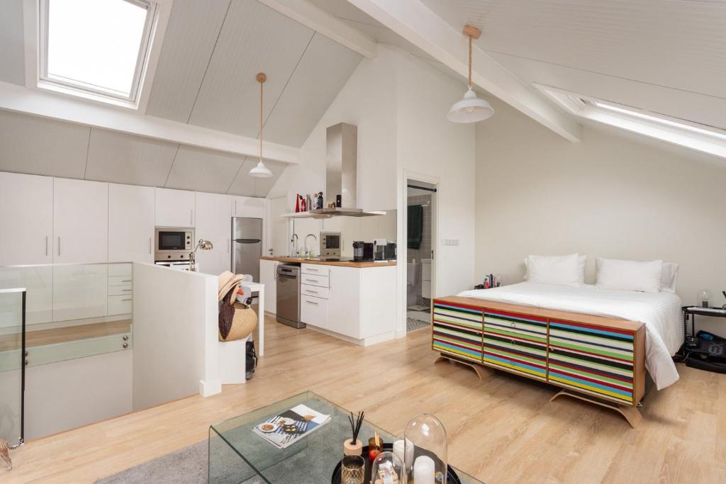 Modern loft in Principe Real - AirCon | By Airnest