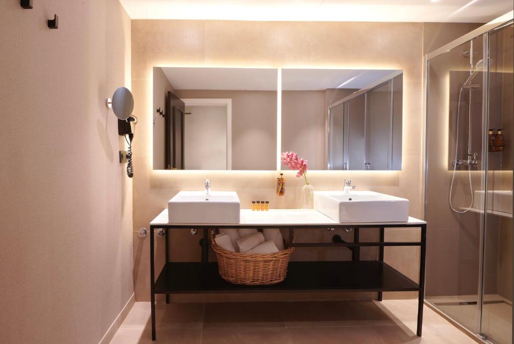 Acta Splendid - Resim 21