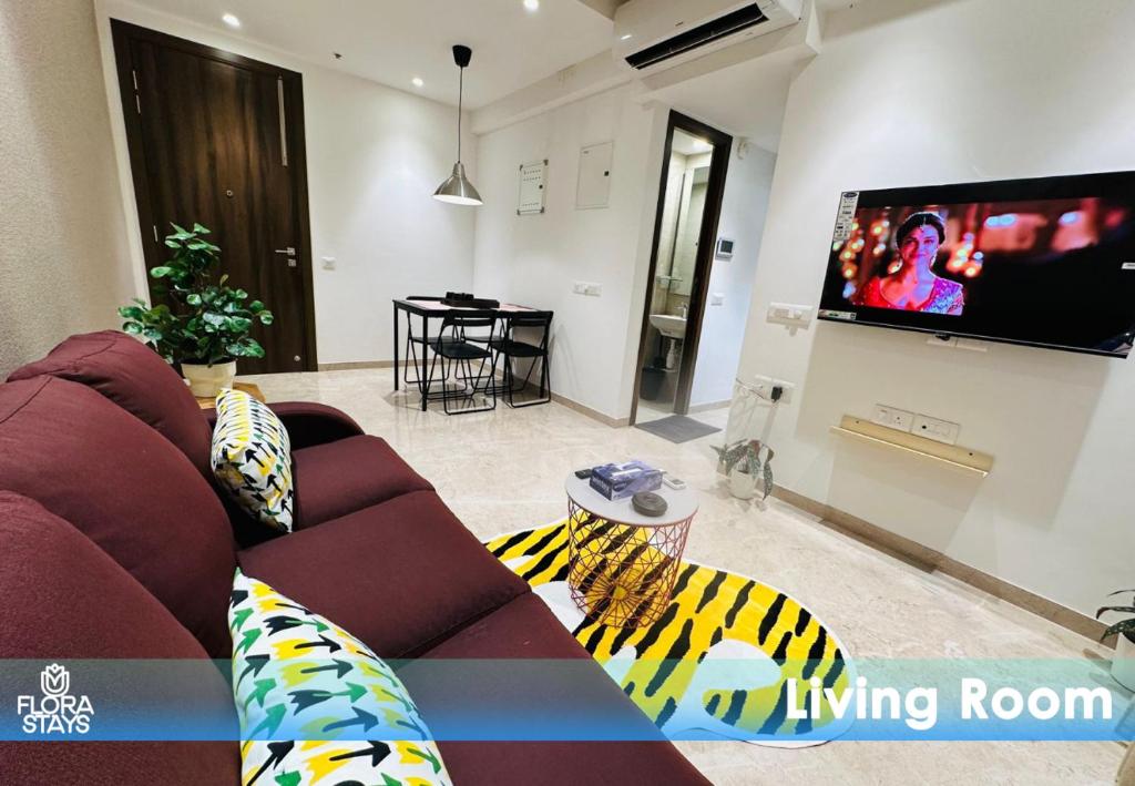 1BR Mumbai theme Apartment In Powai by Florastays - Luxe Appartement