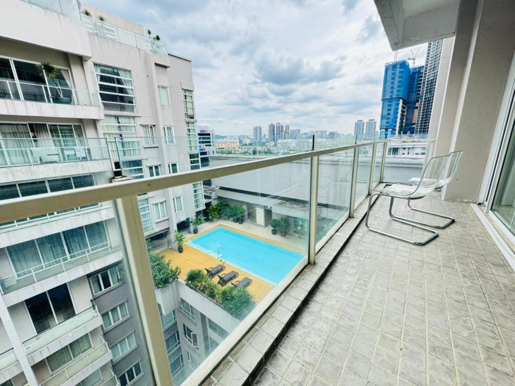 Hồ bơi trong/gần Bintang Goldhill Guest House