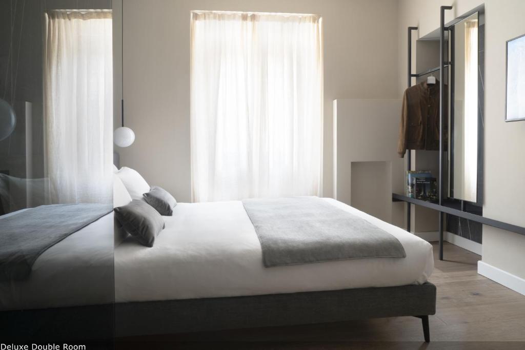 Della Spiga Suites by Brera Apartments - 