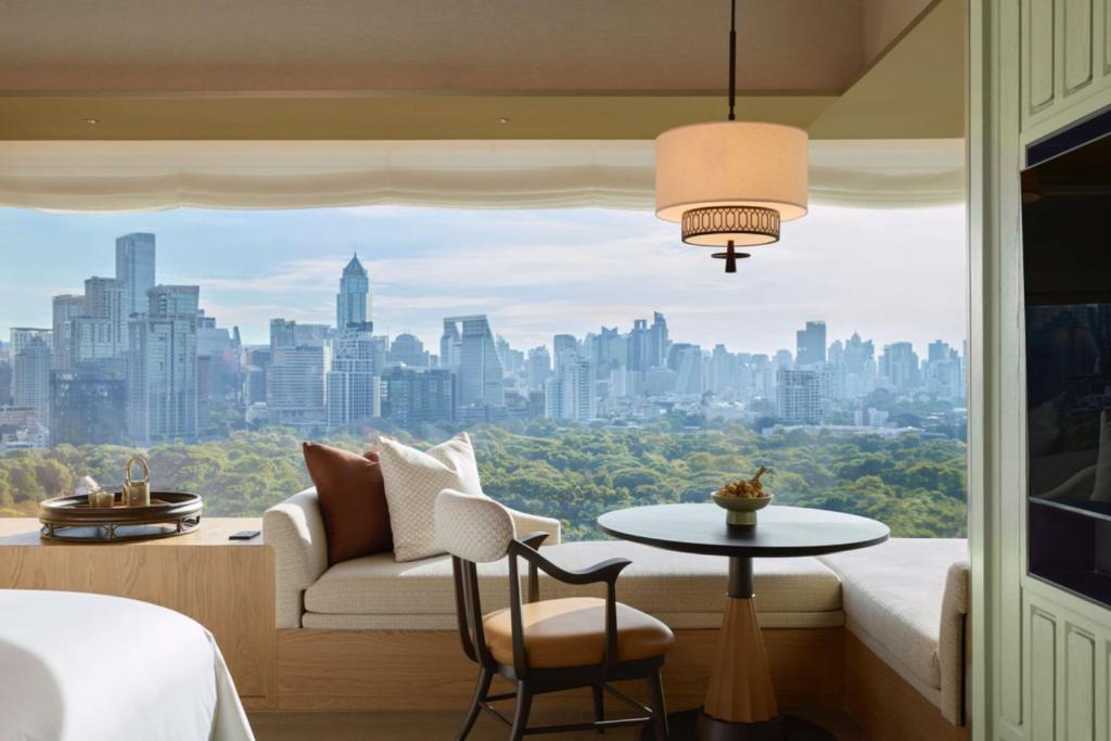 Dusit Thani Bangkok - Club-hoekkamer Met Kingsize Bed