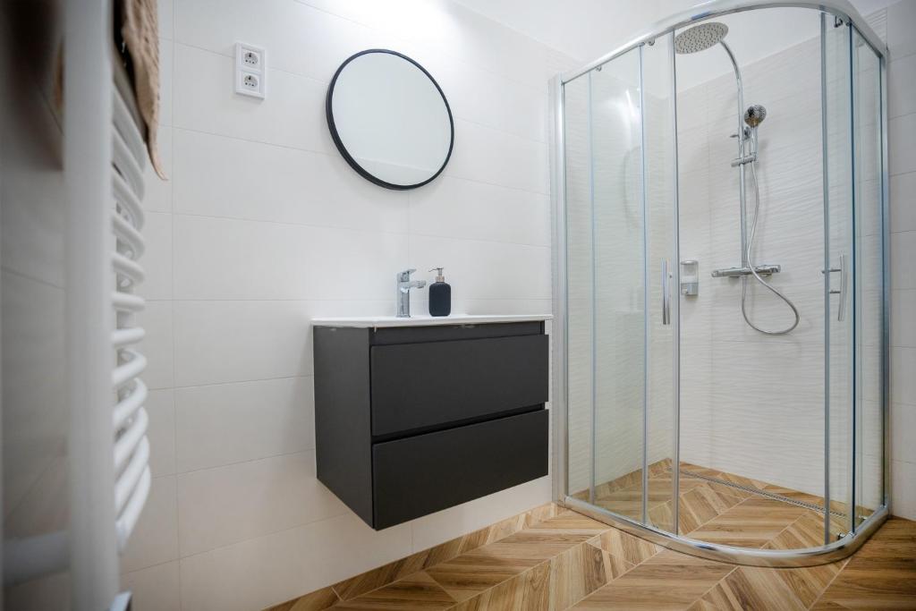 Ciao Eger Apartmanok - Resim 25