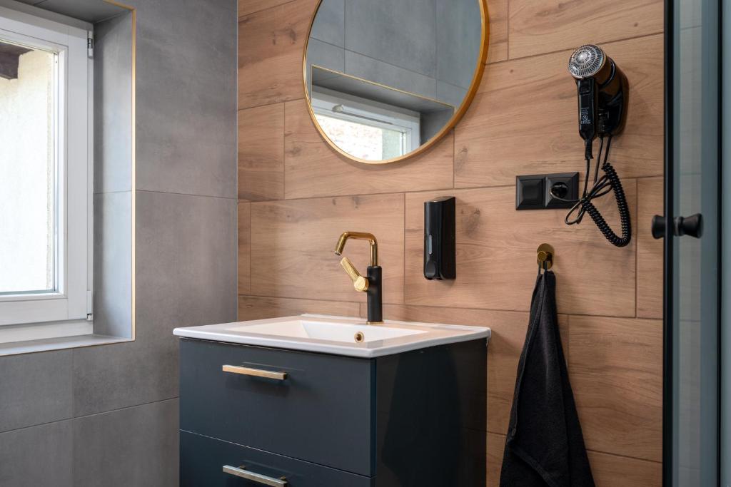 Kúpeľňa v ubytovaní Kościelna Loft Apartaments