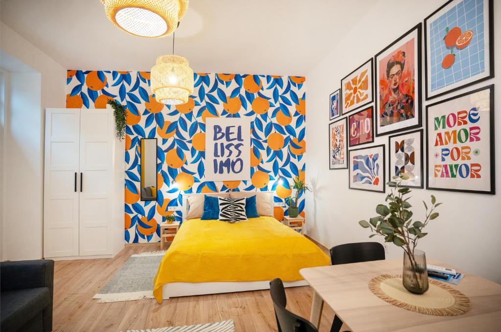 
One-Bedroom Apartment
