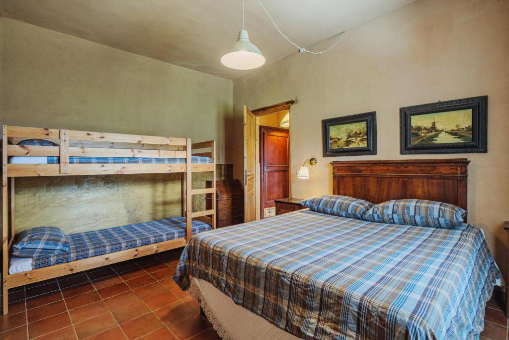Agriturismo di Charme e Ristorante Stallato Il Filo di Paglia - Apartment With Garden View