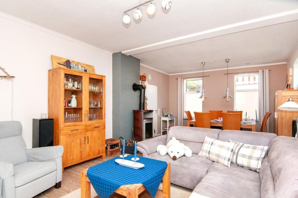 Χώρος καθιστικού στο Ferienhaus Lille Huus in Hinte bei Emden