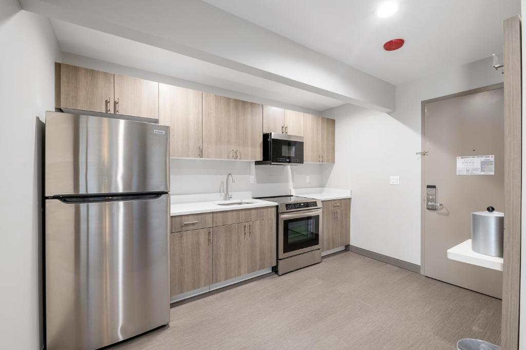 Holiday Inn Express & Suites Bronx - Barnabas area by IHG - Koningin Suite