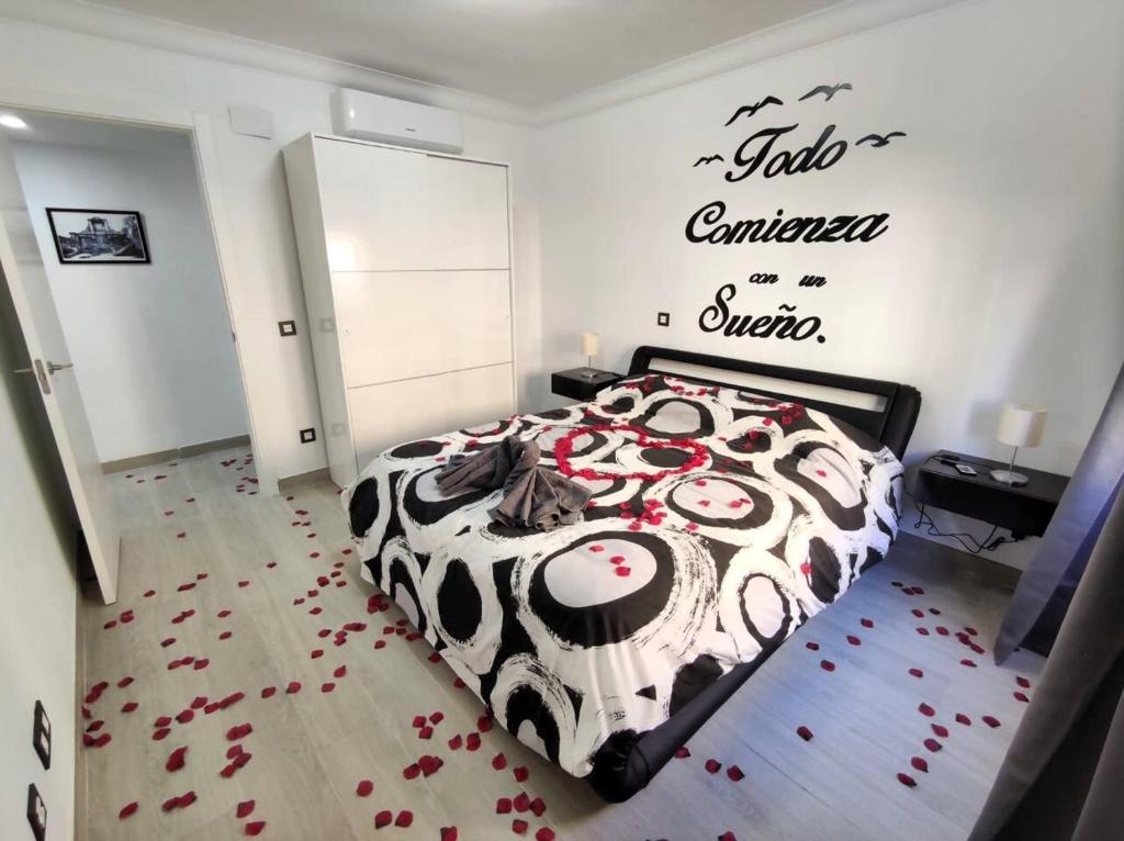 Postel nebo postele na pokoji v ubytování Apartamento con Jacuzzi El Rincón de Ayud
