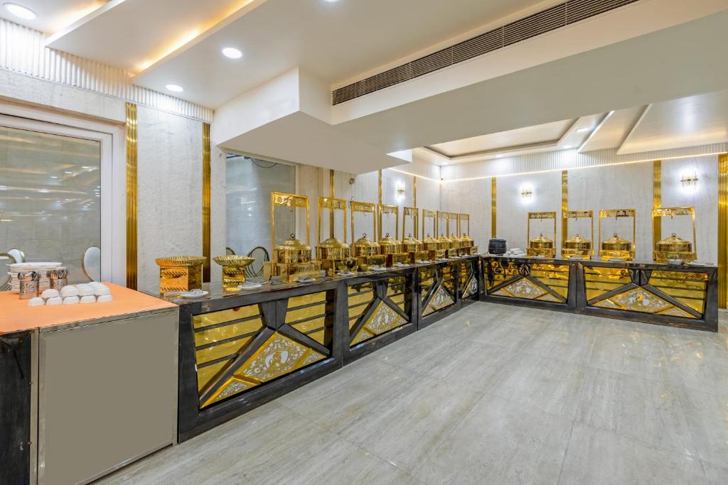 Fotografie z fotogalerie ubytování Aadat Hotel Subhash Chowk Gurgaon v destinaci Gurgáon