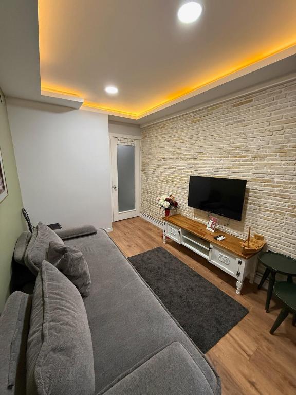 TV a/nebo společenská místnost v ubytování GV Suites Galata
