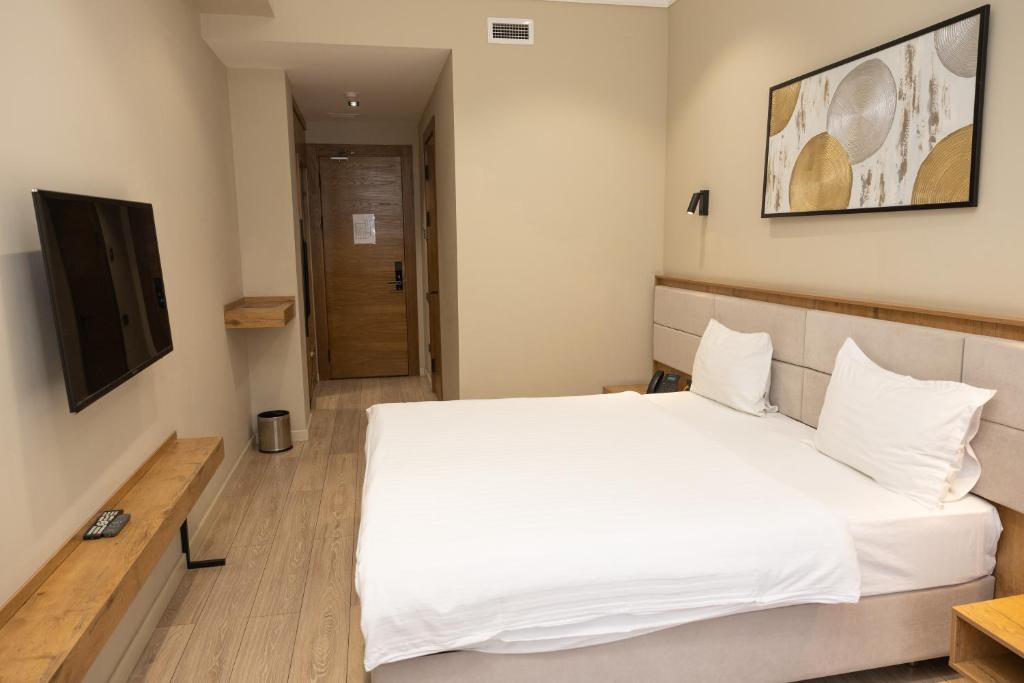 Hotel Marwa Tashkent Pool&Spa - Komfort Vierfach Raum